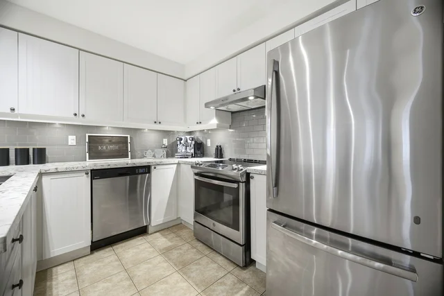 920 Sprague Place, Milton - photo 21