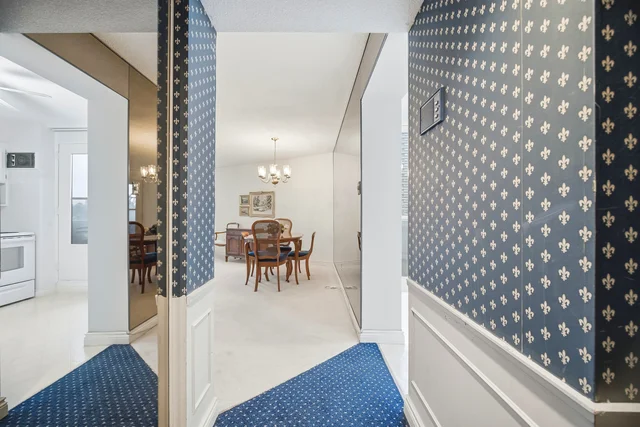 #A21-296 Mill Road, Toronto - photo 8