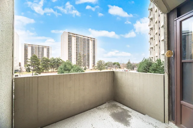 #A21-296 Mill Road, Toronto - photo 23