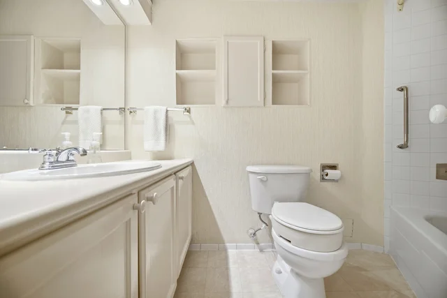 #A21-296 Mill Road, Toronto - photo 25