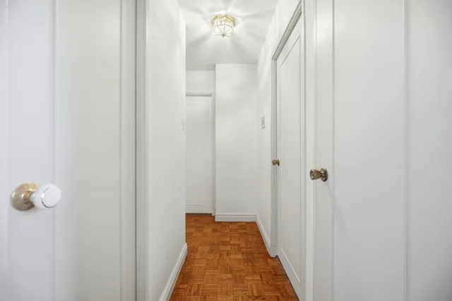 #A21-296 Mill Road, Toronto - photo 32
