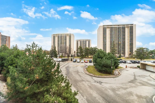 #A21-296 Mill Road, Toronto - photo 35