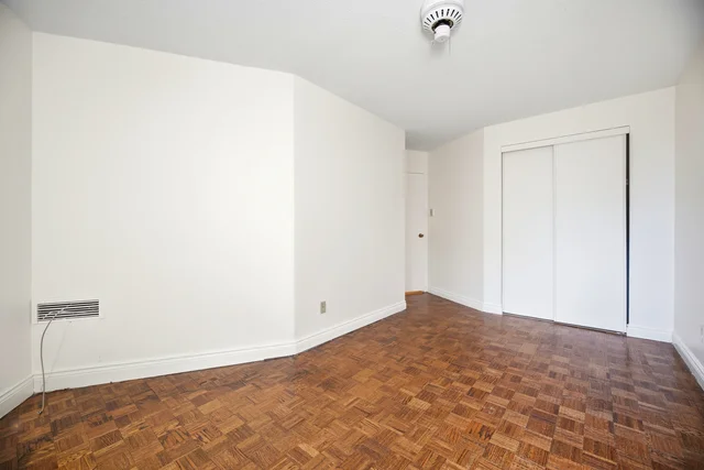 #A21-296 Mill Road, Toronto - photo 36
