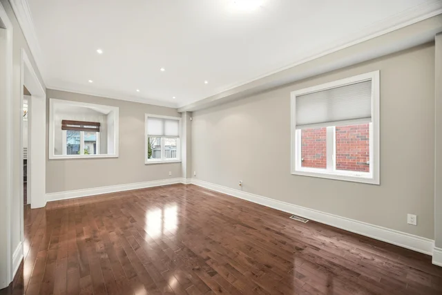 56 Stark Crescent, Woodbridge - photo 8