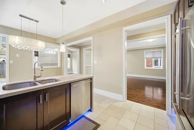 56 Stark Crescent, Woodbridge - photo 12