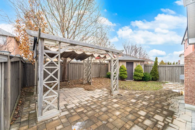 56 Stark Crescent, Woodbridge - photo 45