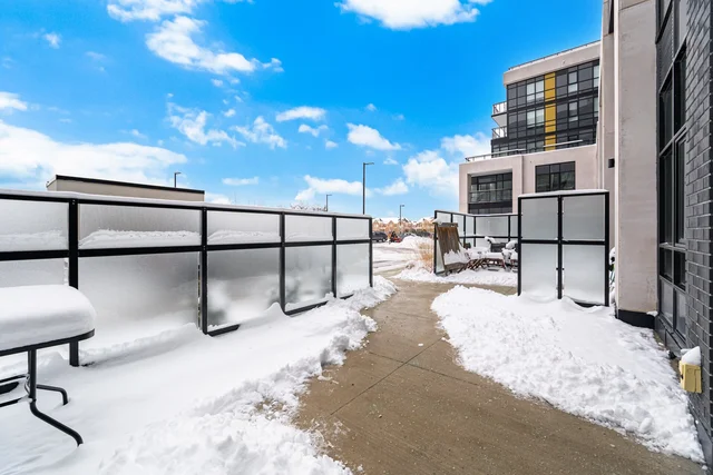 405 Dundas Street West #104, Oakville - photo 27