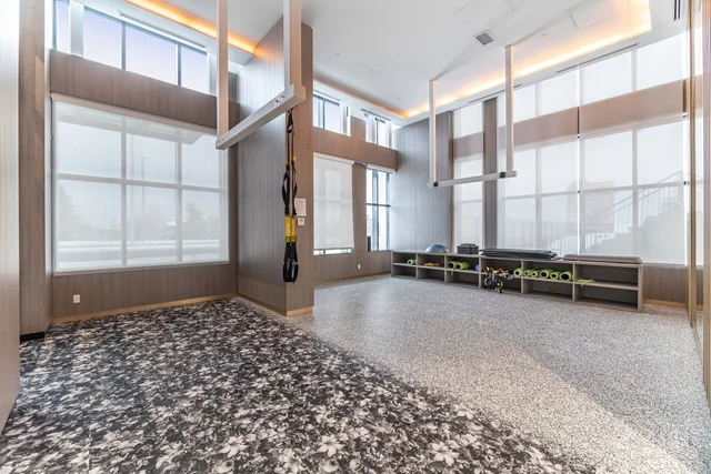 405 Dundas Street West #104, Oakville - photo 34
