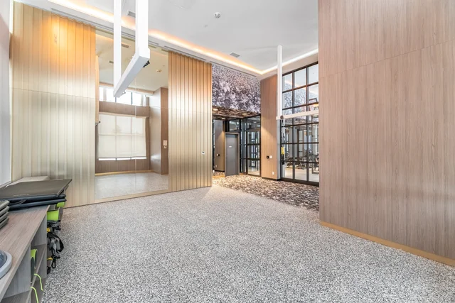 405 Dundas Street West #104, Oakville - photo 35