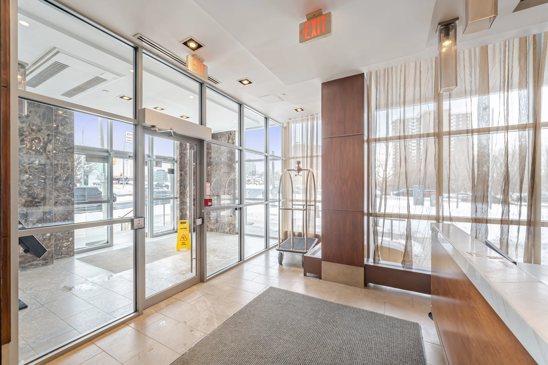 #3005-2015 Sheppard Avenue East, North York - photo 3