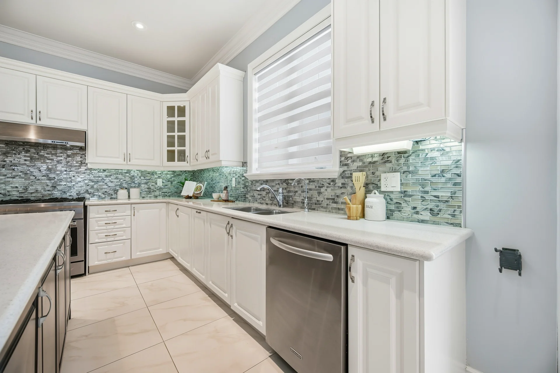 100 Virtue Crescent, Woodbridge - photo 46