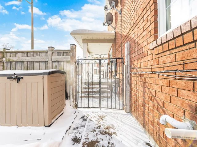29 Ocean Avenue, Vaughan - photo 35