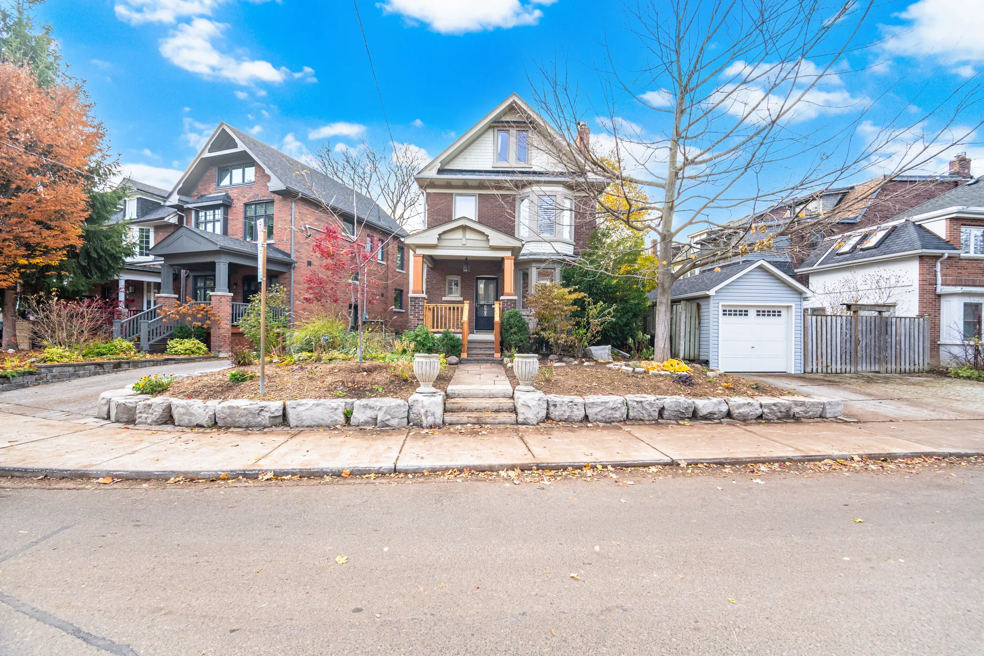 106 Ellerbeck Street, Toronto - photo 4