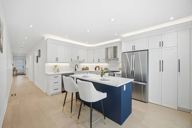 128 Duvernet Avenue, Toronto - photo 14