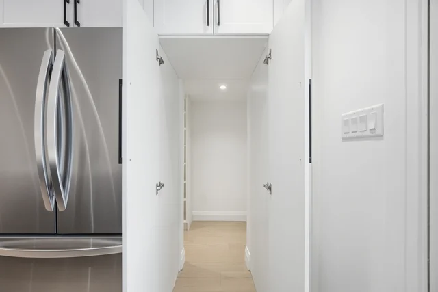 128 Duvernet Avenue, Toronto - photo 18