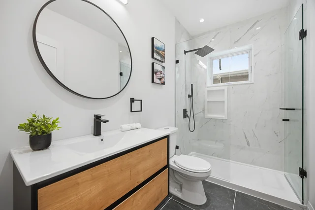 128 Duvernet Avenue, Toronto - photo 22