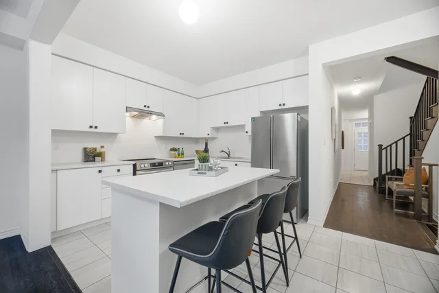 29 Tamworth Terrace, Barrie - photo 8