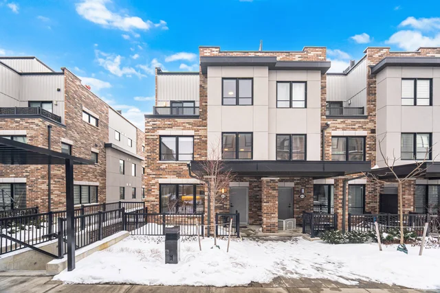 #8-60 Baynes Way, Bradford West Gwillimbury - photo 10