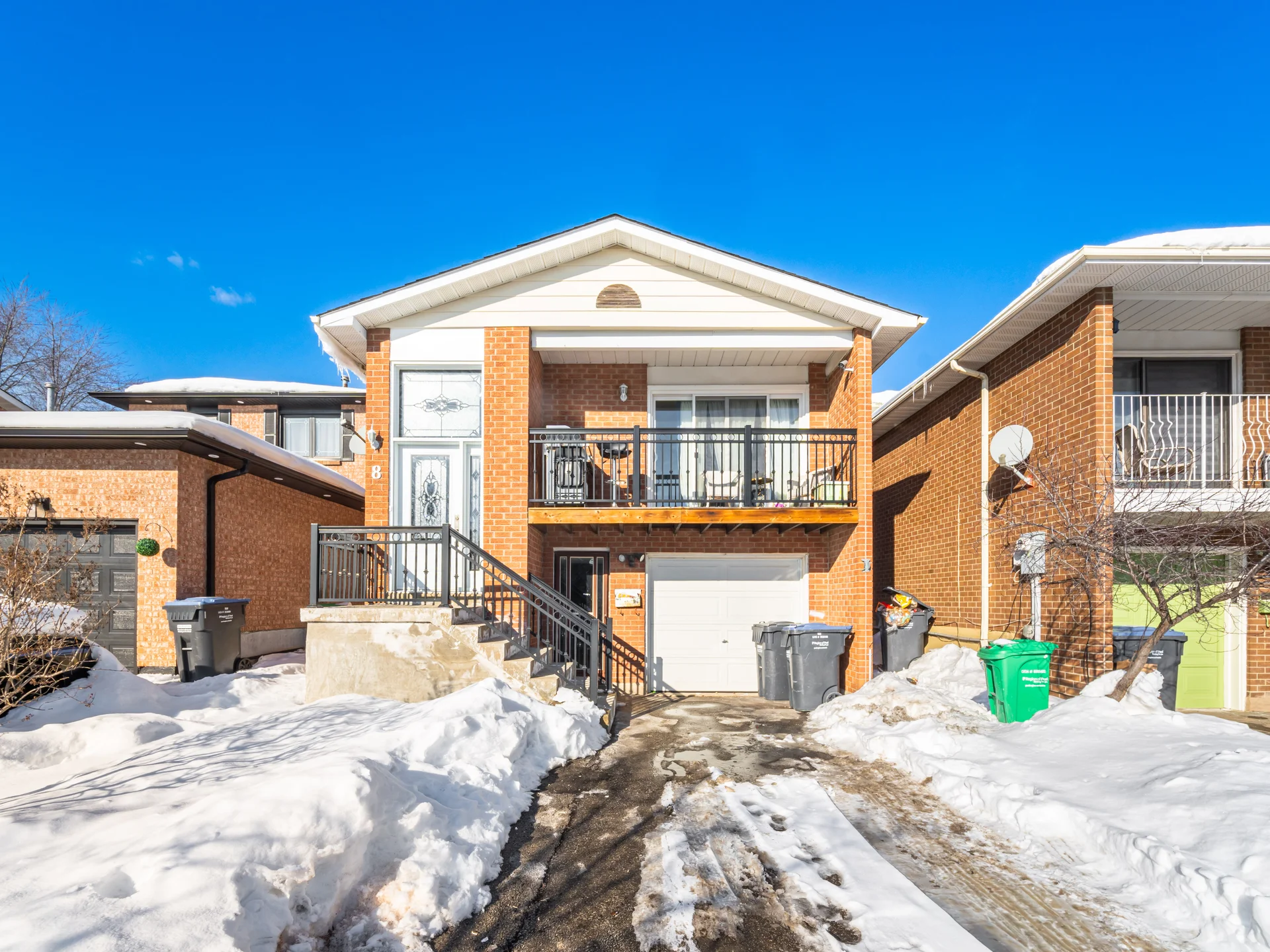 8 Deerpark Crescent, Brampton - photo 4