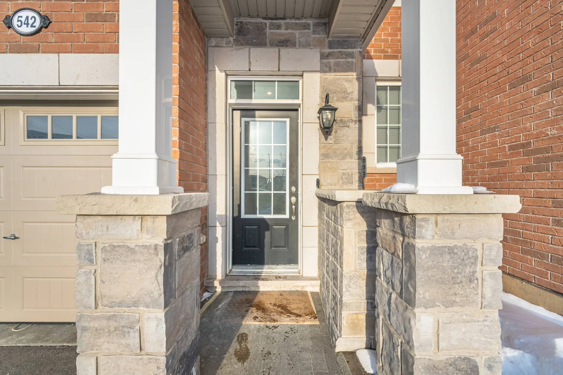 542 Fir Court, Milton - photo 5