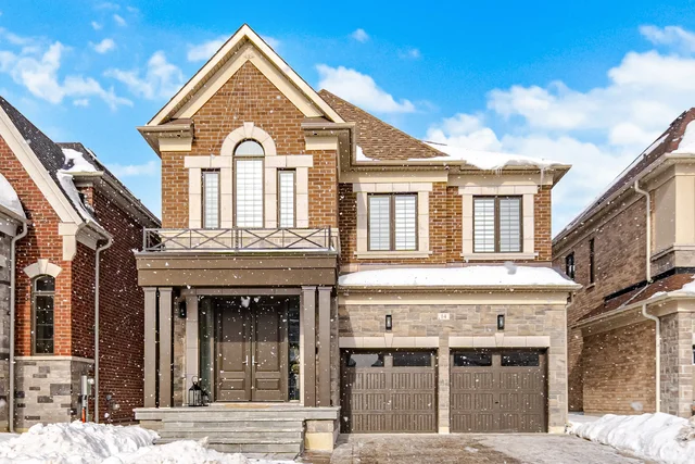 14 Woodgate Pines Drive, Vaughan - photo 1