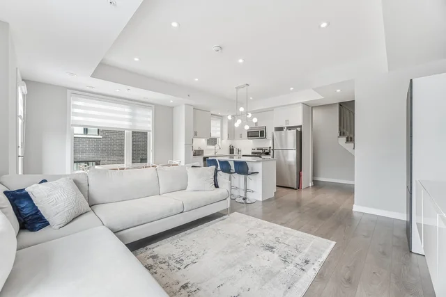 #536-1555 Kingston Road, Pickering - photo 20