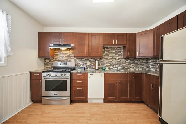 4 Huntington Court, Brampton - photo 20