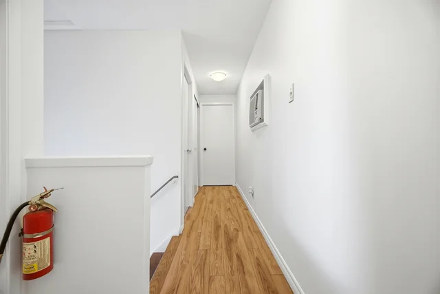 4 Huntington Court, Brampton - photo 25