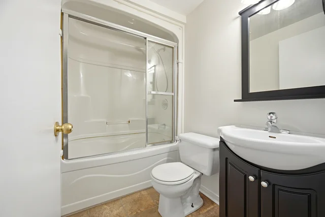 4 Huntington Court, Brampton - photo 34