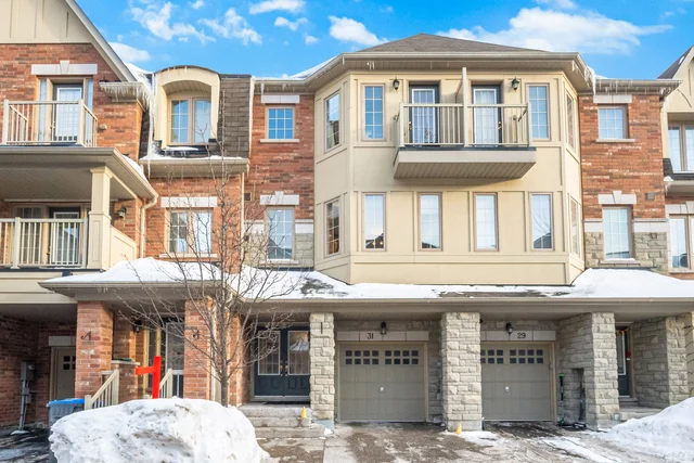31 Kayak Heights, Brampton - photo 1