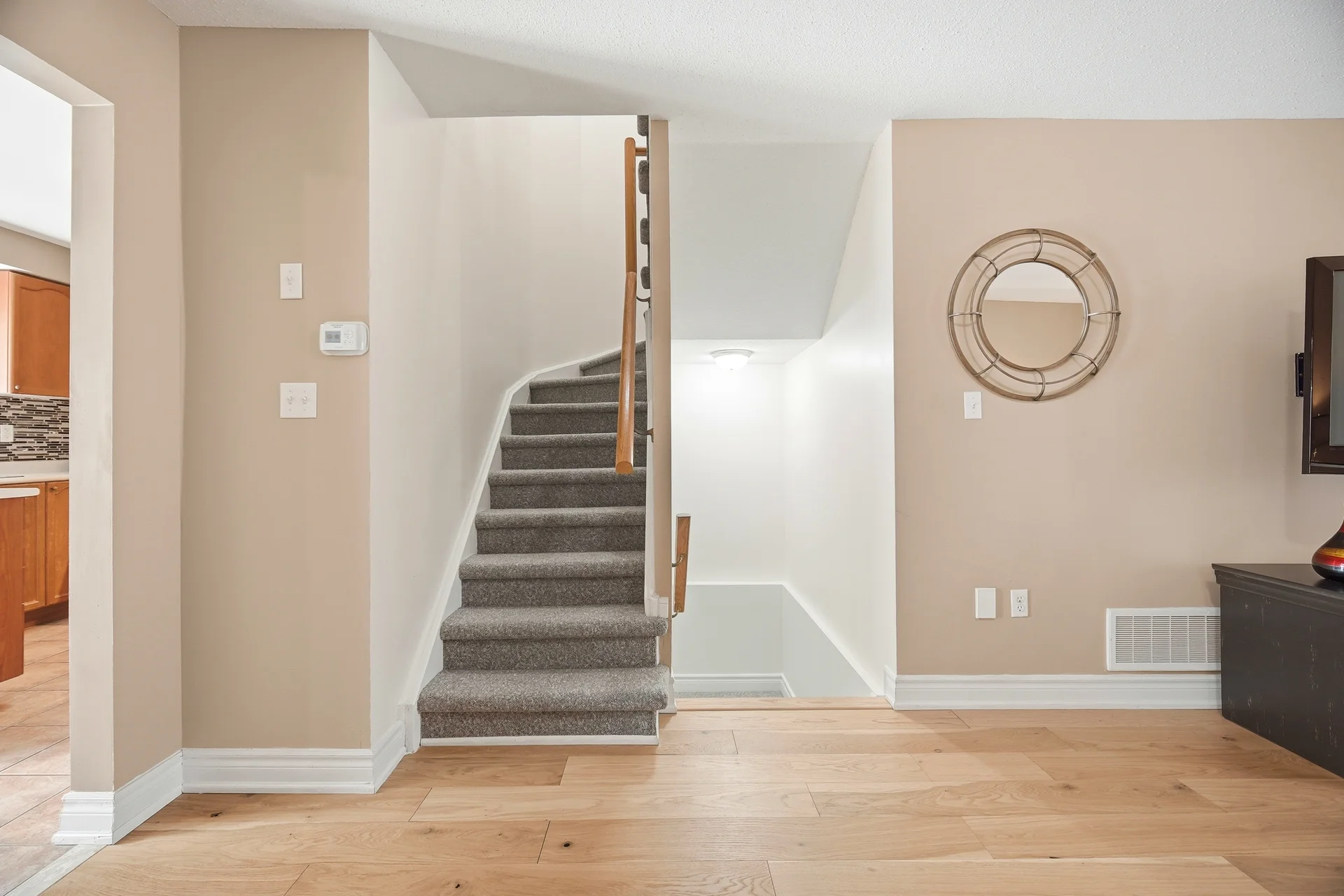 3524881