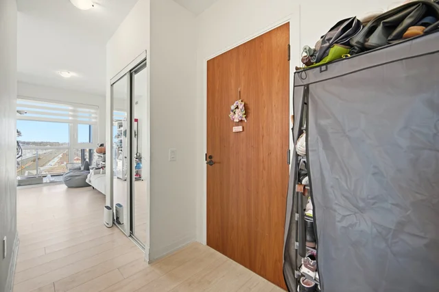#606-509 Dundas Street West, Oakville - photo 8