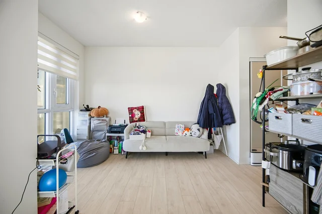 #606-509 Dundas Street West, Oakville - photo 10