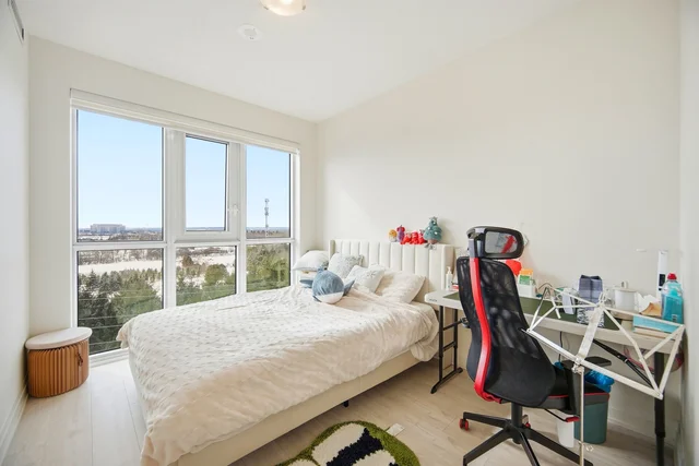 #606-509 Dundas Street West, Oakville - photo 29