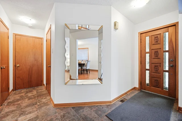 233 Gwendolyn Street, Pickering - photo 9