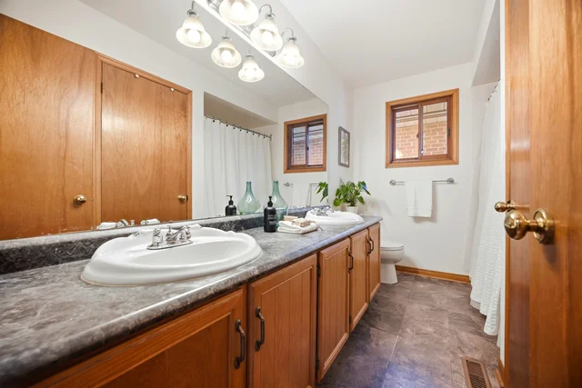 233 Gwendolyn Street, Pickering - photo 50