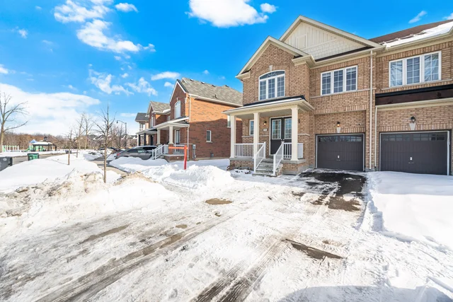 414 Royal West Drive, Brampton - photo 12