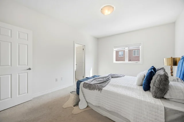 414 Royal West Drive, Brampton - photo 39