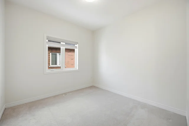 414 Royal West Drive, Brampton - photo 46