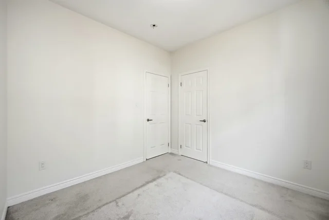 414 Royal West Drive, Brampton - photo 47