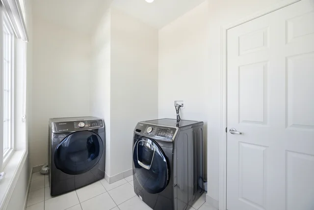 414 Royal West Drive, Brampton - photo 52
