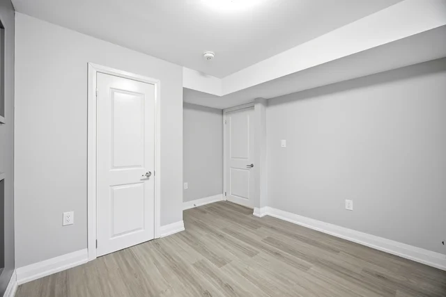 414 Royal West Drive, Brampton - photo 62