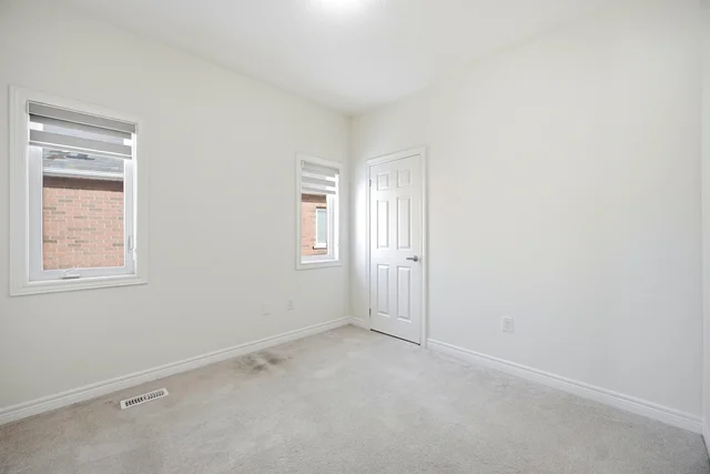 414 Royal West Drive, Brampton - photo 65