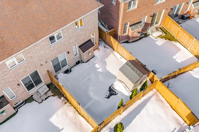 414 Royal West Drive, Brampton - photo 71