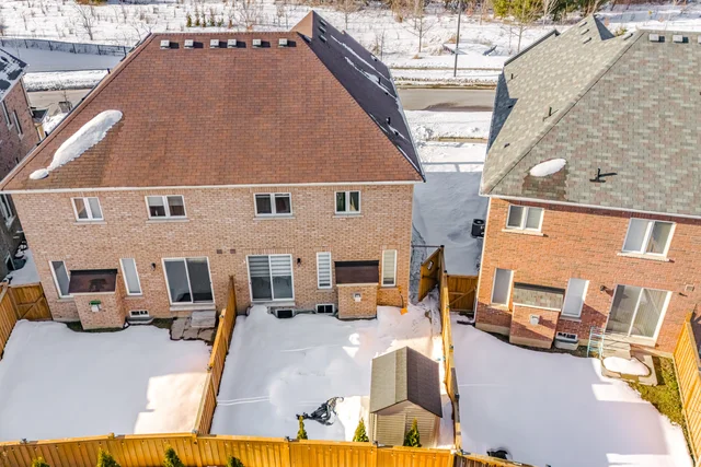 414 Royal West Drive, Brampton - photo 73