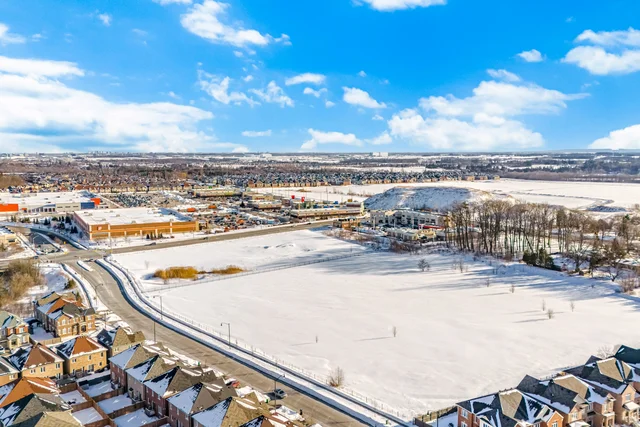 414 Royal West Drive, Brampton - photo 77