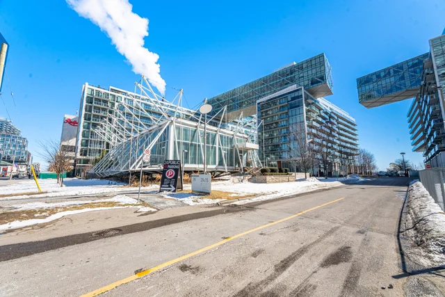 #837-39 Queens Quay East, Toronto - photo 1