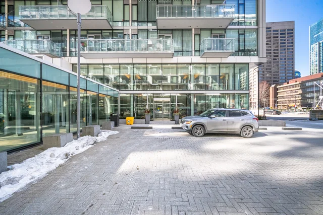 #837-39 Queens Quay East, Toronto - photo 3