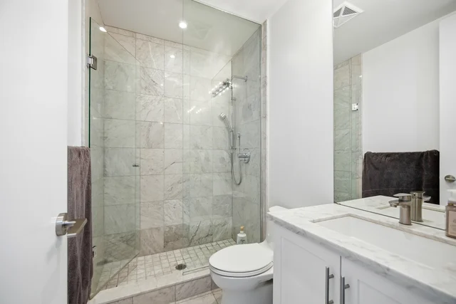 #837-39 Queens Quay East, Toronto - photo 22