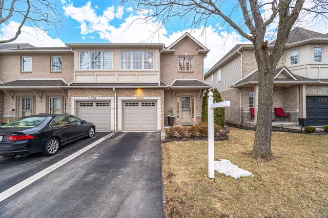 1353 Stephenson Drive, Burlington - photo 3